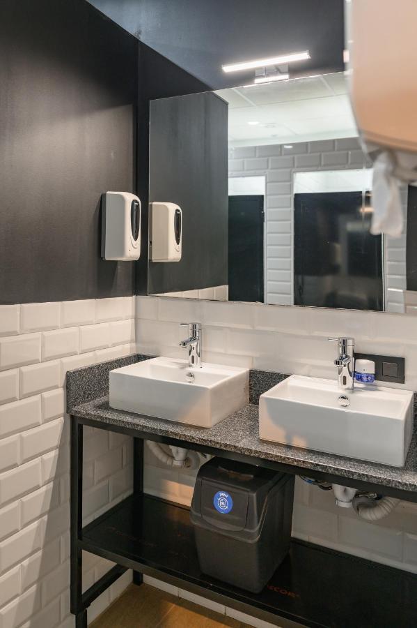 Vad Hostel Alicante - Youth Hostel Age Limit 18-49 المظهر الخارجي الصورة