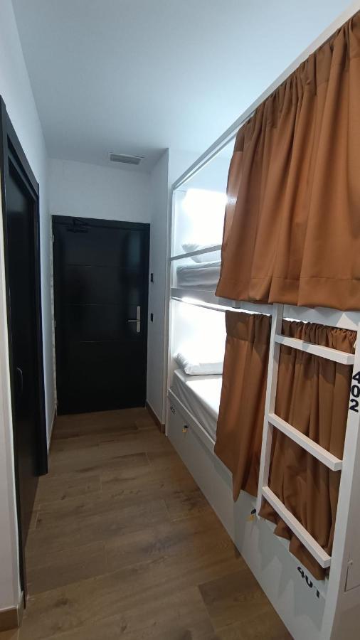 Vad Hostel Alicante - Youth Hostel Age Limit 18-49 المظهر الخارجي الصورة